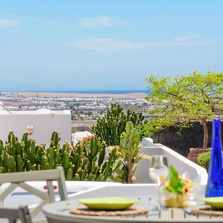 Mura Con Vistas Preciosas بلايا بلانكا